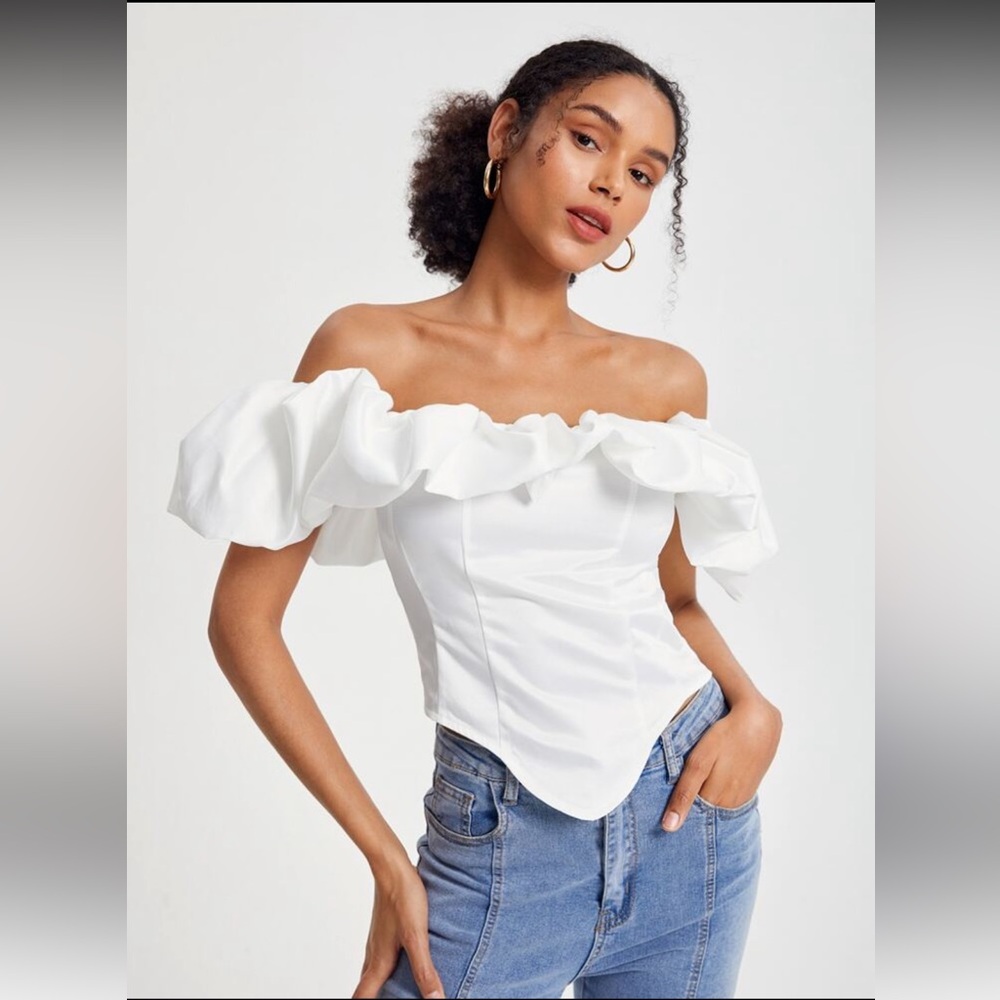 SHEIN Off-Shoulder Ruffled White Corset Top